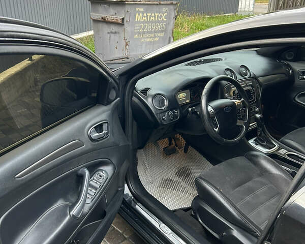 Черный Форд Мондео, объемом двигателя 2.26 л и пробегом 300 тыс. км за 5700 $, фото 12 на Automoto.ua