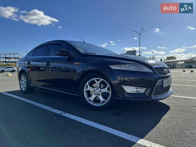 Черный Форд Мондео, объемом двигателя 2.5 л и пробегом 207 тыс. км за 6500 $, фото 3 на Automoto.ua