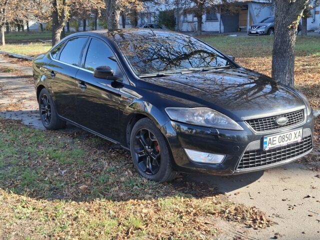 Черный Форд Мондео, объемом двигателя 2.3 л и пробегом 54 тыс. км за 5300 $, фото 2 на Automoto.ua