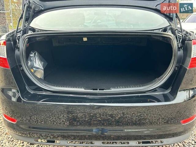 Черный Форд Мондео, объемом двигателя 1.8 л и пробегом 225 тыс. км за 6800 $, фото 27 на Automoto.ua