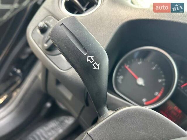 Черный Форд Мондео, объемом двигателя 1.8 л и пробегом 225 тыс. км за 6800 $, фото 21 на Automoto.ua