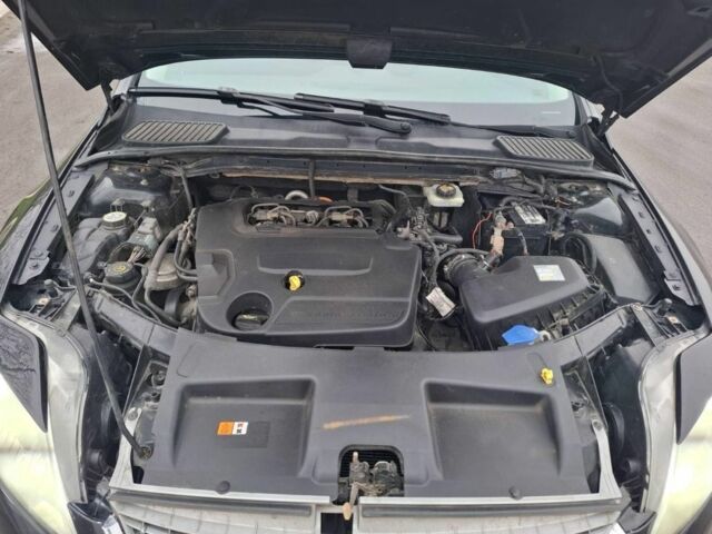 Черный Форд Мондео, объемом двигателя 2 л и пробегом 250 тыс. км за 7000 $, фото 5 на Automoto.ua