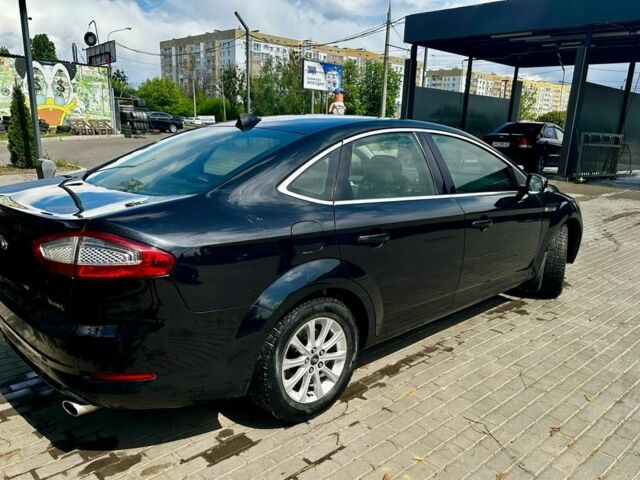 Чорний Форд Мондео, об'ємом двигуна 2 л та пробігом 176 тис. км за 7500 $, фото 3 на Automoto.ua