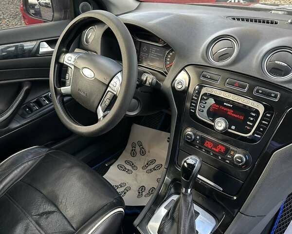 Чорний Форд Мондео, об'ємом двигуна 2 л та пробігом 292 тис. км за 7300 $, фото 14 на Automoto.ua