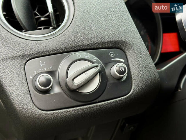 Черный Форд Мондео, объемом двигателя 2 л и пробегом 330 тыс. км за 7190 $, фото 15 на Automoto.ua