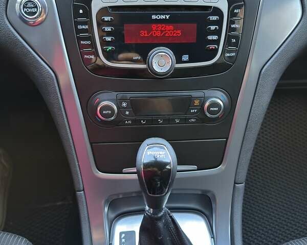 Черный Форд Мондео, объемом двигателя 2 л и пробегом 202 тыс. км за 8500 $, фото 14 на Automoto.ua