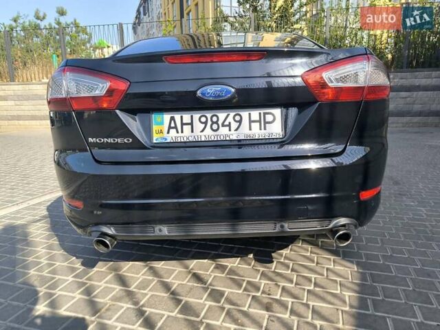 Черный Форд Мондео, объемом двигателя 2 л и пробегом 80 тыс. км за 11500 $, фото 3 на Automoto.ua