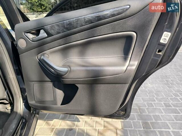 Черный Форд Мондео, объемом двигателя 2 л и пробегом 80 тыс. км за 11500 $, фото 14 на Automoto.ua