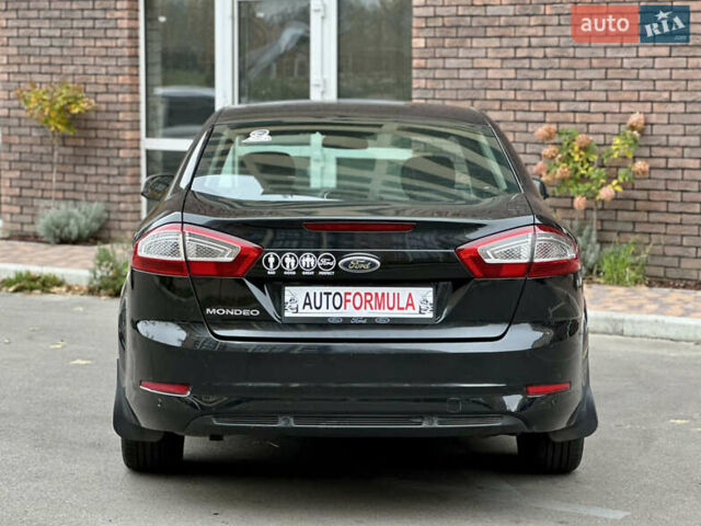Черный Форд Мондео, объемом двигателя 2 л и пробегом 330 тыс. км за 7190 $, фото 8 на Automoto.ua