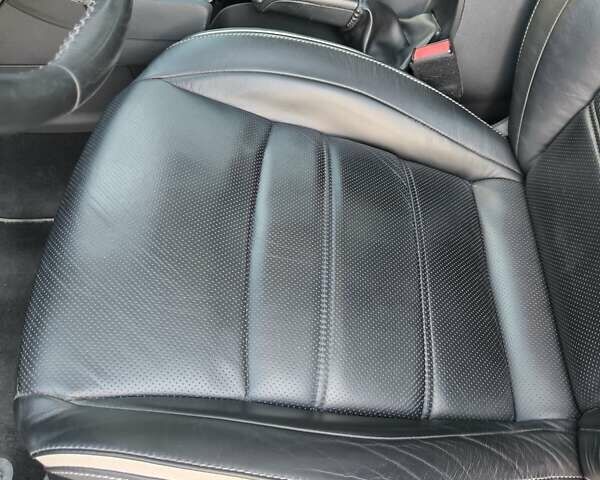 Черный Форд Мондео, объемом двигателя 2 л и пробегом 80 тыс. км за 11500 $, фото 16 на Automoto.ua