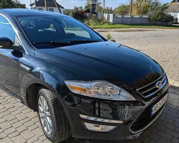 Чорний Форд Мондео, об'ємом двигуна 2 л та пробігом 255 тис. км за 6350 $, фото 1 на Automoto.ua