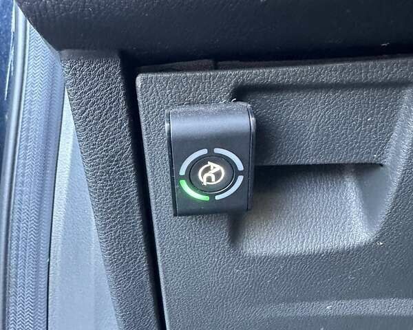 Черный Форд Мондео, объемом двигателя 1.6 л и пробегом 152 тыс. км за 5999 $, фото 26 на Automoto.ua