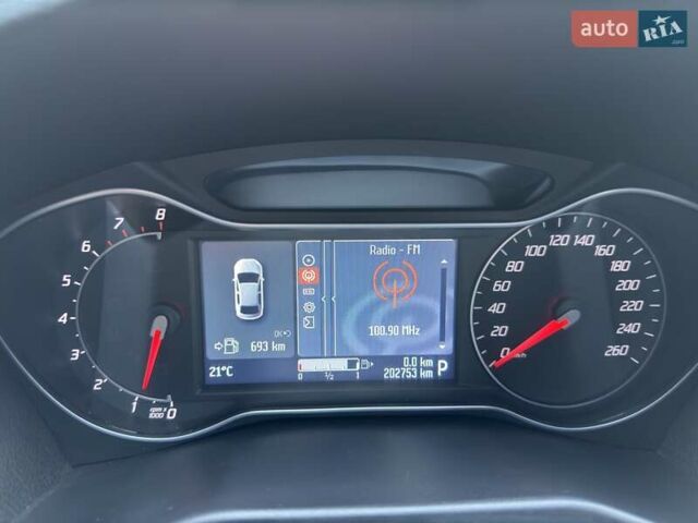 Черный Форд Мондео, объемом двигателя 2 л и пробегом 202 тыс. км за 8500 $, фото 13 на Automoto.ua