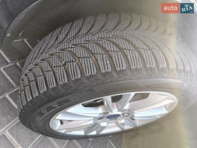 Черный Форд Мондео, объемом двигателя 2 л и пробегом 80 тыс. км за 11500 $, фото 24 на Automoto.ua