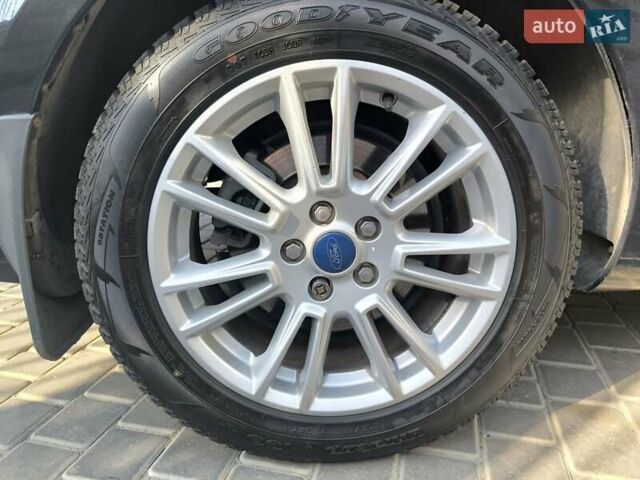 Черный Форд Мондео, объемом двигателя 2 л и пробегом 80 тыс. км за 11500 $, фото 21 на Automoto.ua