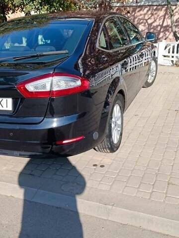 Чорний Форд Мондео, об'ємом двигуна 2 л та пробігом 255 тис. км за 6350 $, фото 11 на Automoto.ua