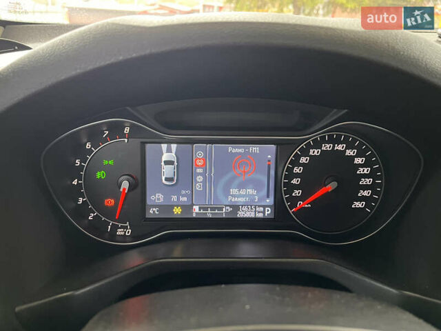 Черный Форд Мондео, объемом двигателя 2 л и пробегом 206 тыс. км за 8000 $, фото 40 на Automoto.ua