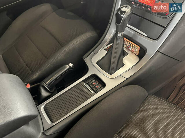 Черный Форд Мондео, объемом двигателя 2 л и пробегом 206 тыс. км за 8000 $, фото 26 на Automoto.ua