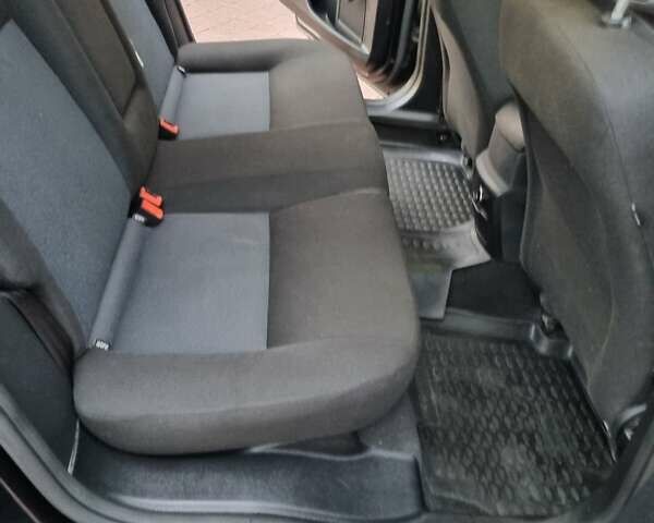 Чорний Форд Мондео, об'ємом двигуна 1.6 л та пробігом 178 тис. км за 6300 $, фото 22 на Automoto.ua