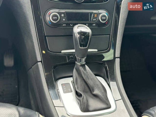 Черный Форд Мондео, объемом двигателя 2 л и пробегом 80 тыс. км за 8888 $, фото 11 на Automoto.ua