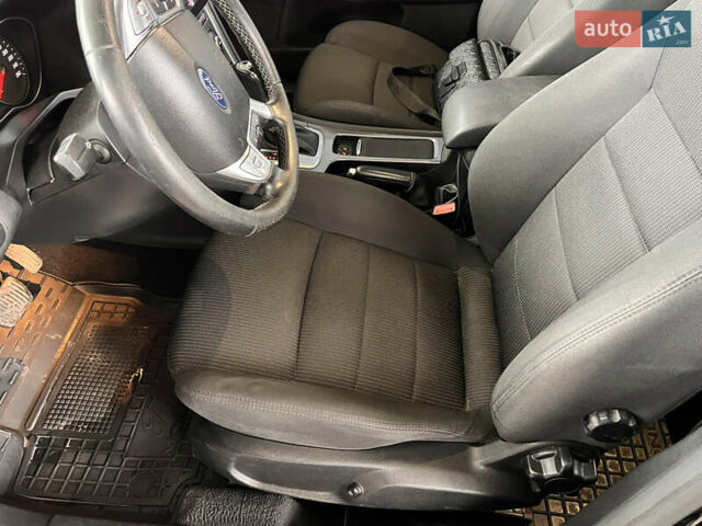 Черный Форд Мондео, объемом двигателя 2 л и пробегом 206 тыс. км за 8000 $, фото 22 на Automoto.ua