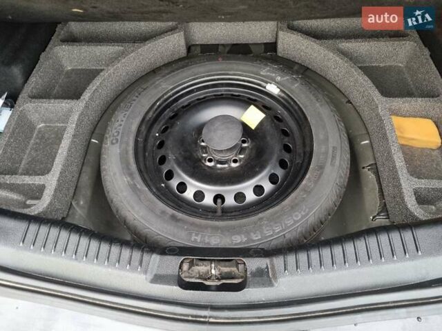 Чорний Форд Мондео, об'ємом двигуна 1.6 л та пробігом 178 тис. км за 6300 $, фото 25 на Automoto.ua