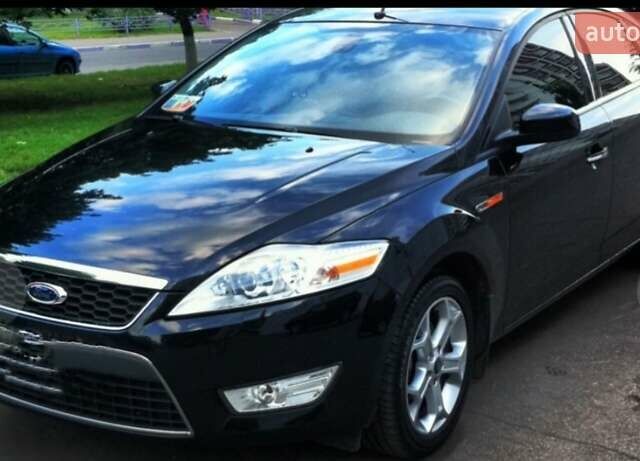 Черный Форд Мондео, объемом двигателя 1.6 л и пробегом 190 тыс. км за 9100 $, фото 3 на Automoto.ua