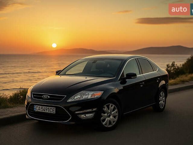 Черный Форд Мондео, объемом двигателя 2 л и пробегом 144 тыс. км за 8500 $, фото 5 на Automoto.ua