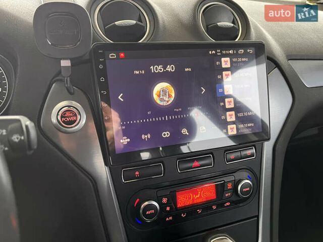 Черный Форд Мондео, объемом двигателя 2 л и пробегом 206 тыс. км за 8900 $, фото 8 на Automoto.ua