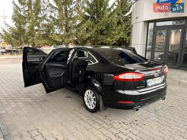 Черный Форд Мондео, объемом двигателя 2 л и пробегом 206 тыс. км за 8000 $, фото 31 на Automoto.ua