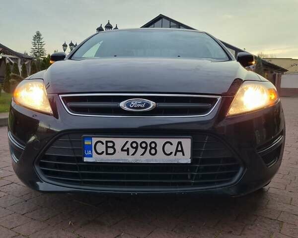 Чорний Форд Мондео, об'ємом двигуна 1.6 л та пробігом 178 тис. км за 6300 $, фото 5 на Automoto.ua