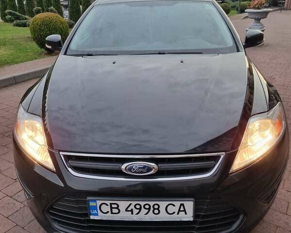 Черный Форд Мондео, объемом двигателя 1.6 л и пробегом 178 тыс. км за 6700 $, фото 10 на Automoto.ua