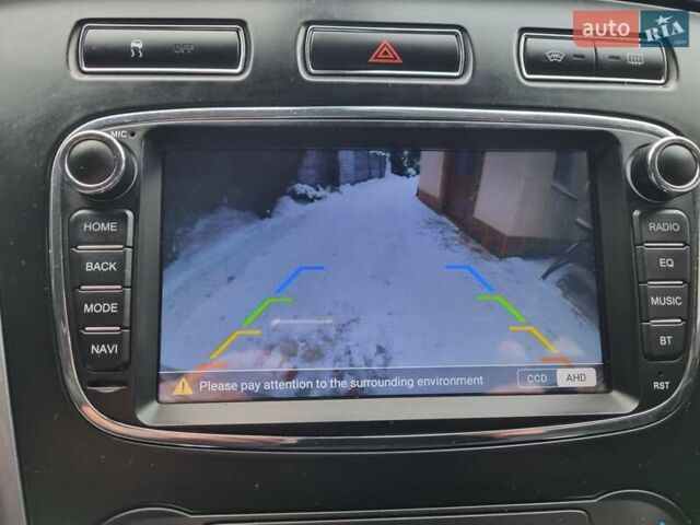 Чорний Форд Мондео, об'ємом двигуна 1.6 л та пробігом 151 тис. км за 6800 $, фото 13 на Automoto.ua