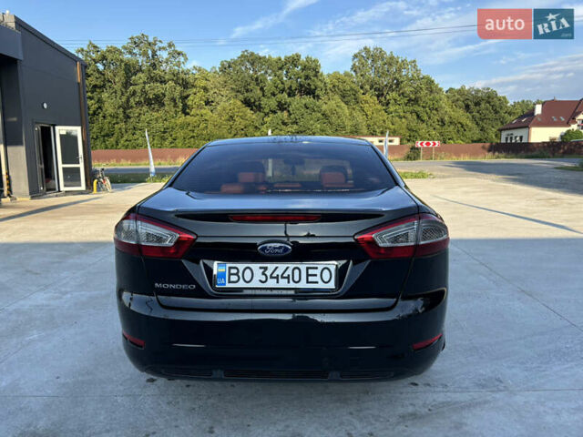 Черный Форд Мондео, объемом двигателя 1.56 л и пробегом 210 тыс. км за 8100 $, фото 2 на Automoto.ua