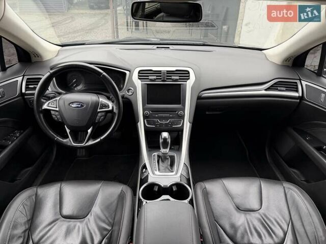 Черный Форд Мондео, объемом двигателя 2 л и пробегом 170 тыс. км за 8700 $, фото 30 на Automoto.ua
