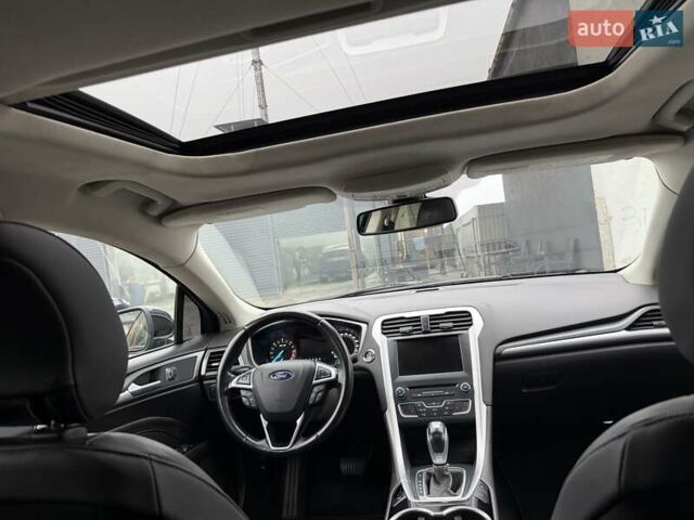 Черный Форд Мондео, объемом двигателя 2 л и пробегом 170 тыс. км за 8700 $, фото 25 на Automoto.ua