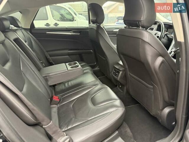 Черный Форд Мондео, объемом двигателя 2 л и пробегом 170 тыс. км за 8700 $, фото 37 на Automoto.ua