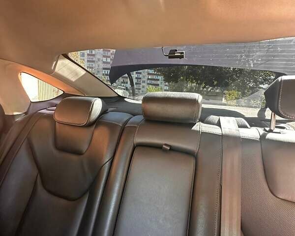 Чорний Форд Мондео, об'ємом двигуна 2 л та пробігом 195 тис. км за 12500 $, фото 12 на Automoto.ua