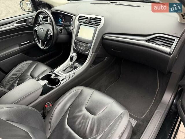 Черный Форд Мондео, объемом двигателя 2 л и пробегом 170 тыс. км за 8700 $, фото 42 на Automoto.ua