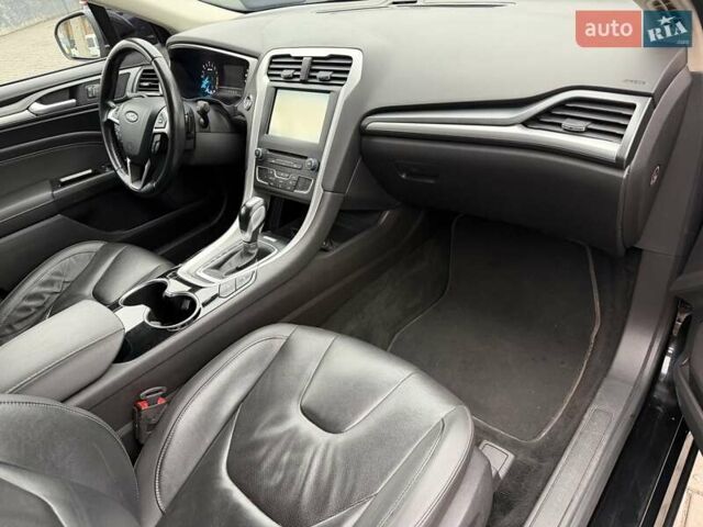 Черный Форд Мондео, объемом двигателя 2 л и пробегом 170 тыс. км за 8700 $, фото 41 на Automoto.ua