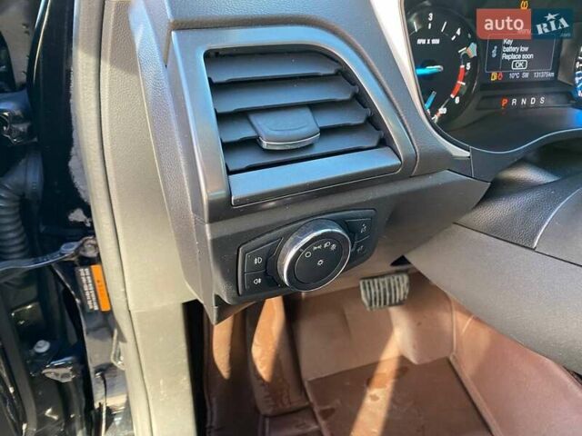 Черный Форд Мондео, объемом двигателя 2 л и пробегом 131 тыс. км за 9900 $, фото 13 на Automoto.ua