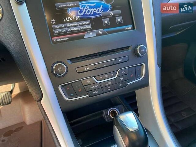 Черный Форд Мондео, объемом двигателя 2 л и пробегом 131 тыс. км за 9900 $, фото 17 на Automoto.ua