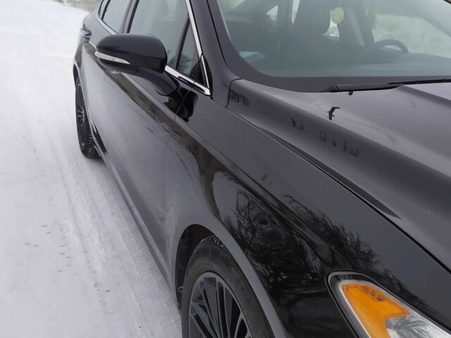 Черный Форд Мондео, объемом двигателя 0.15 л и пробегом 159 тыс. км за 20000 $, фото 4 на Automoto.ua