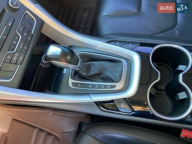 Черный Форд Мондео, объемом двигателя 2 л и пробегом 131 тыс. км за 9900 $, фото 18 на Automoto.ua