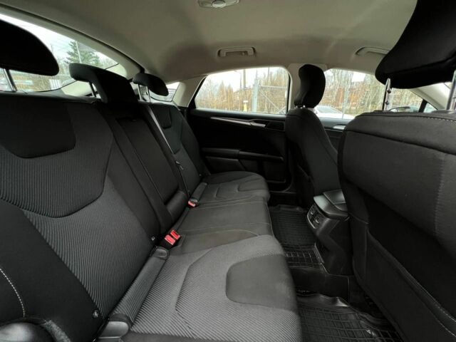 Черный Форд Мондео, объемом двигателя 2 л и пробегом 174 тыс. км за 15500 $, фото 18 на Automoto.ua