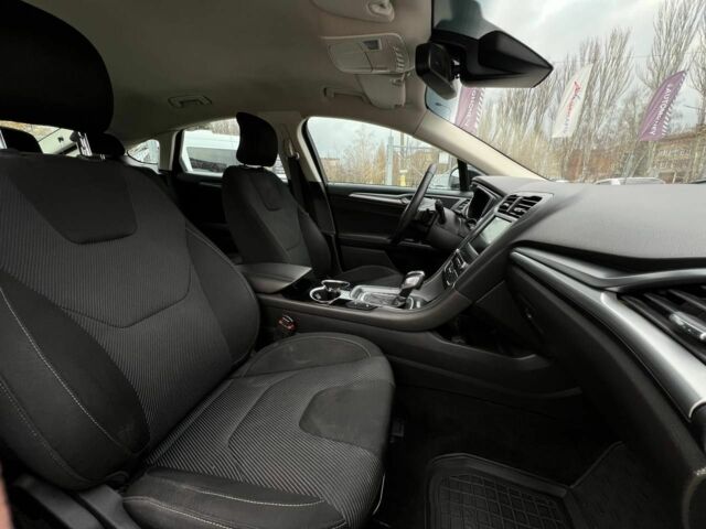 Черный Форд Мондео, объемом двигателя 2 л и пробегом 174 тыс. км за 15500 $, фото 17 на Automoto.ua