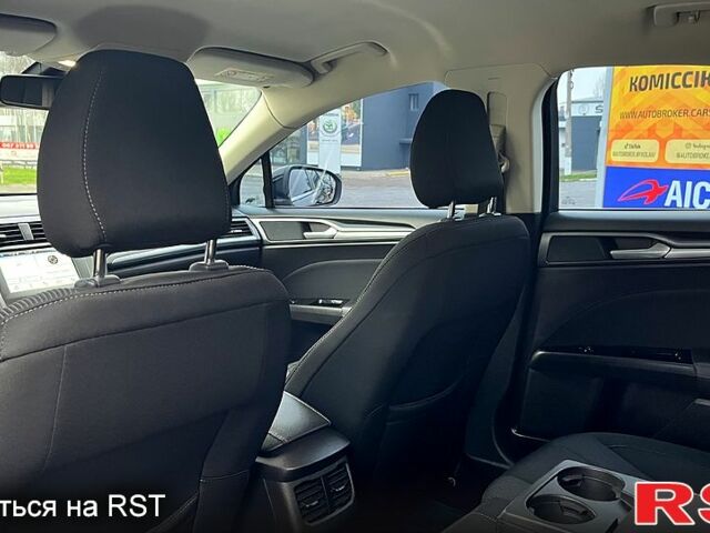 Черный Форд Мондео, объемом двигателя 1.5 л и пробегом 191 тыс. км за 11500 $, фото 8 на Automoto.ua