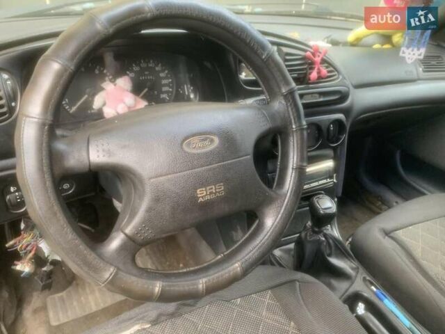 Форд Мондео 1996 в Виннице на Automoto.ua Черный Форд Мондео, объемом двигателя 1.8 л и пробегом 35 тыс. км за 1800 $, фото 2 на Automoto.ua