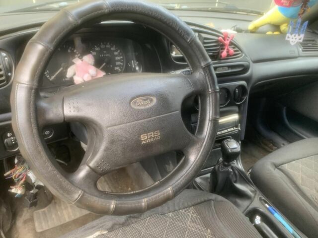Форд Мондео 1996 в Виннице на Automoto.ua Черный Форд Мондео, объемом двигателя 0 л и пробегом 35 тыс. км за 1800 $, фото 3 на Automoto.ua