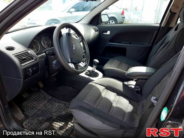 Черный Форд Мондео, объемом двигателя 2 л и пробегом 0 тыс. км за 3800 $, фото 2 на Automoto.ua